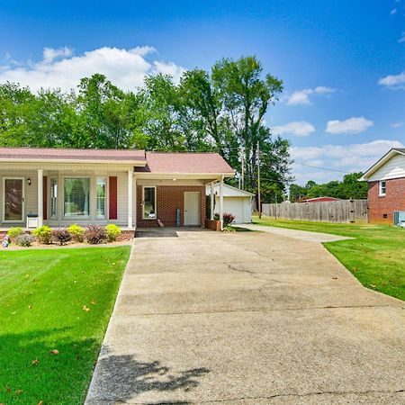 Florence Family Home With Dog-Friendly Yard Exterior photo