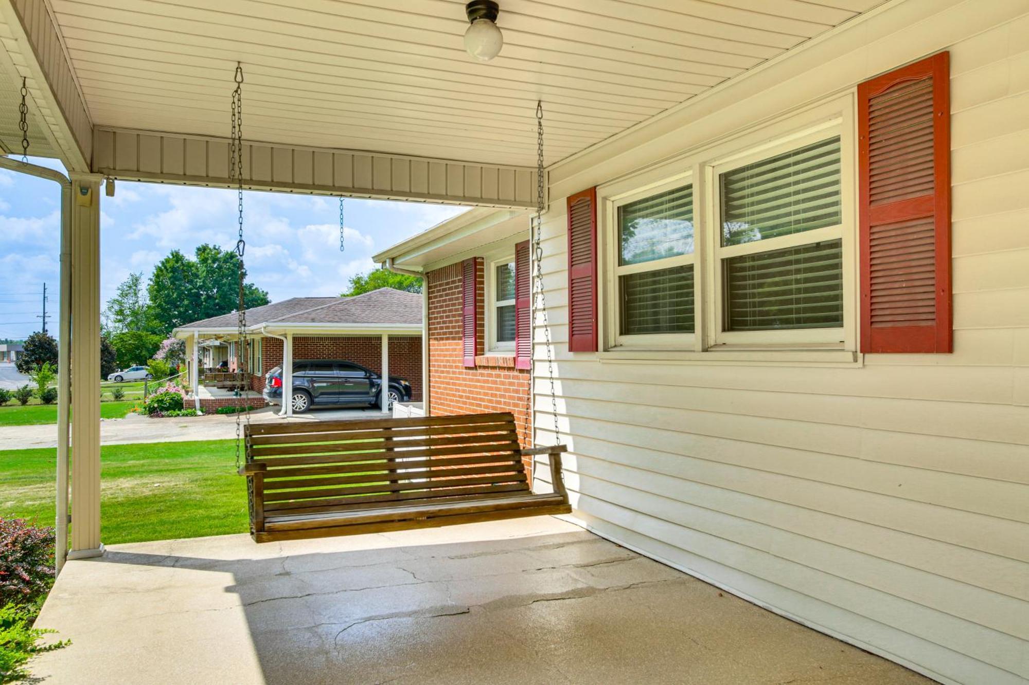 Florence Family Home With Dog-Friendly Yard Exterior photo